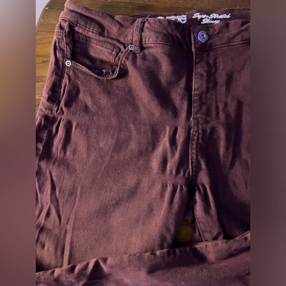 Burgundy Warehouse One Super Stretch Skinny jeans size 14 - Picture 2 of 5